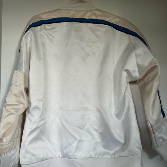 adidas jacket - Picture 2 of 5